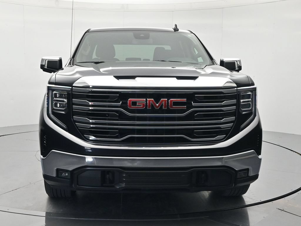 Certified 2025 GMC Sierra 1500 SLT AWD/4WD image 2