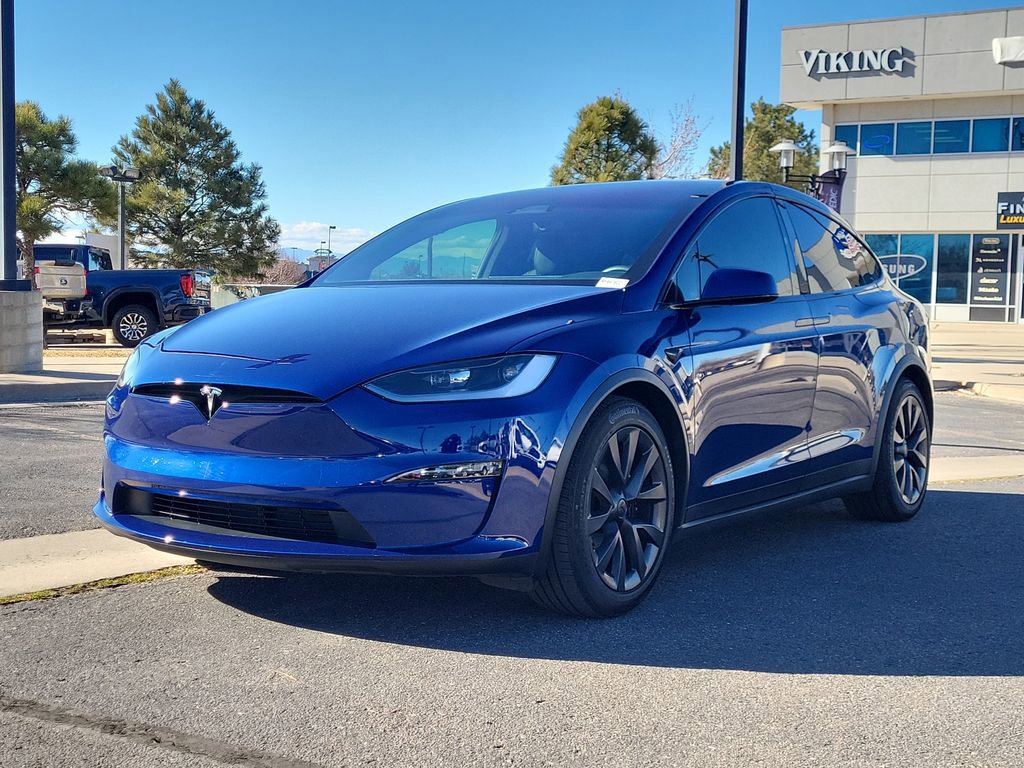 Used 2024 Tesla Model X image 8