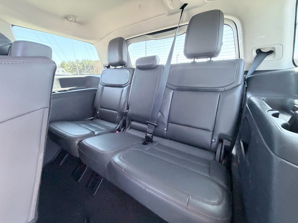 Used 2025 Ford Expedition Active AWD/4WD image 30