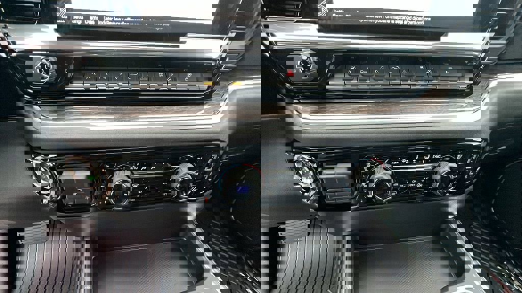 New 2026 Chevrolet Silverado 1500 LTZ image 28