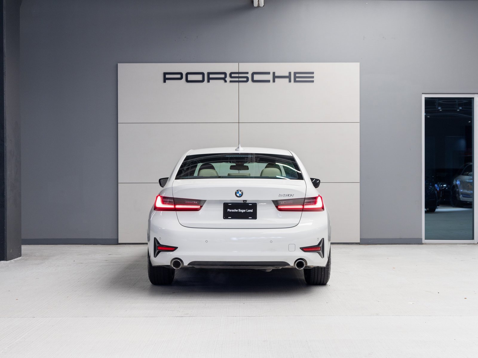 Used 2022 BMW 330i Sedan w/ Premium Package image 6