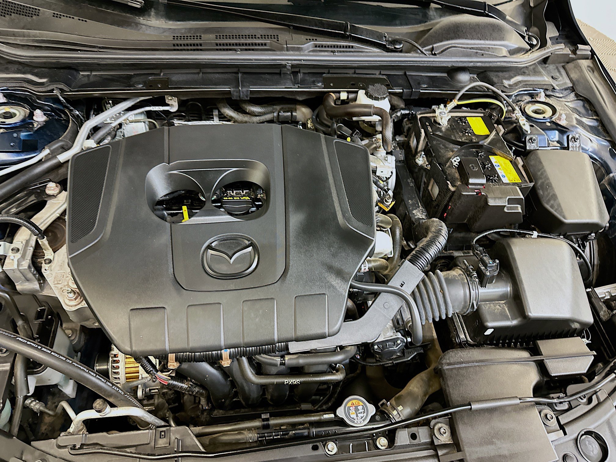 Used 2024 MAZDA MAZDA3 s image 34