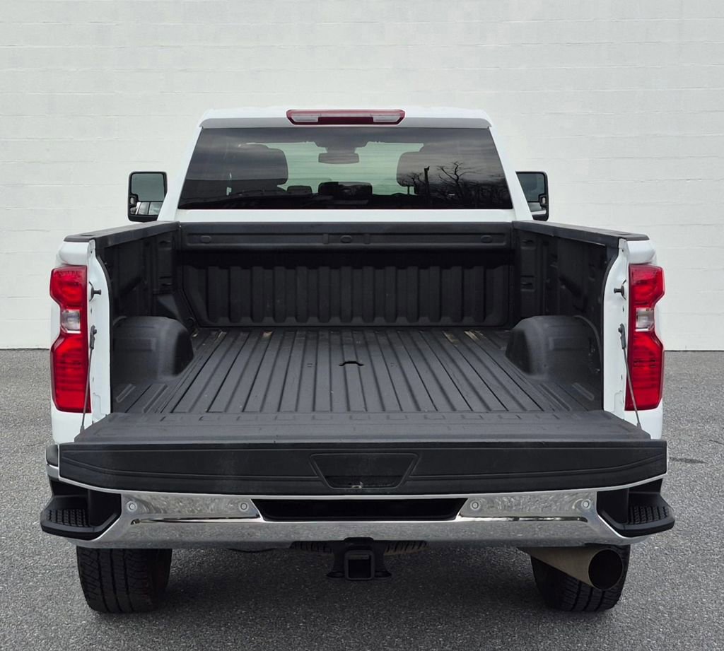 Used 2025 Chevrolet Silverado 3500 W/T w/ WT Convenience Package image 14