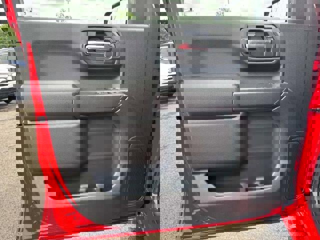 Certified 2025 Chevrolet Silverado 1500 Custom image 52