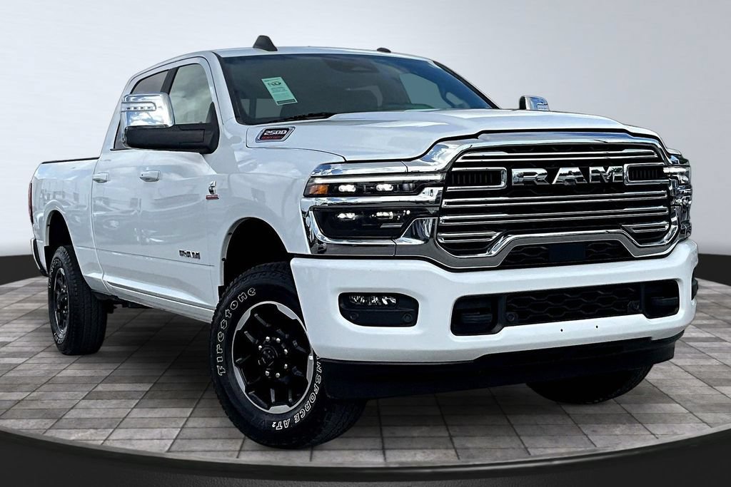 Used 2026 RAM 2500 Laramie AWD/4WD image 4
