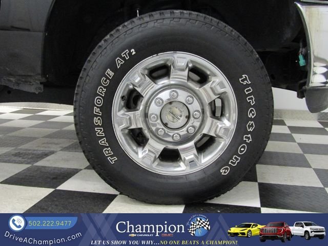 Used 2015 Ford F350 4x4 Crew Cab Super Duty image 3