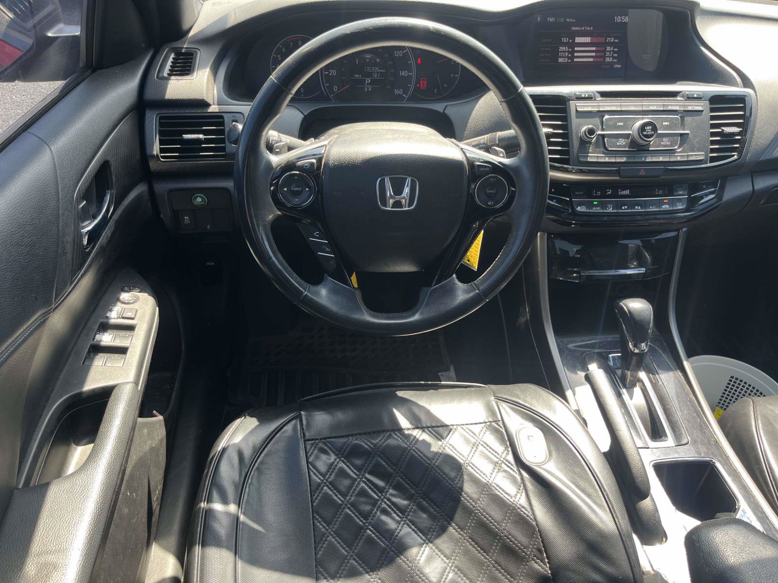 Used 2016 Honda Accord Sport image 11