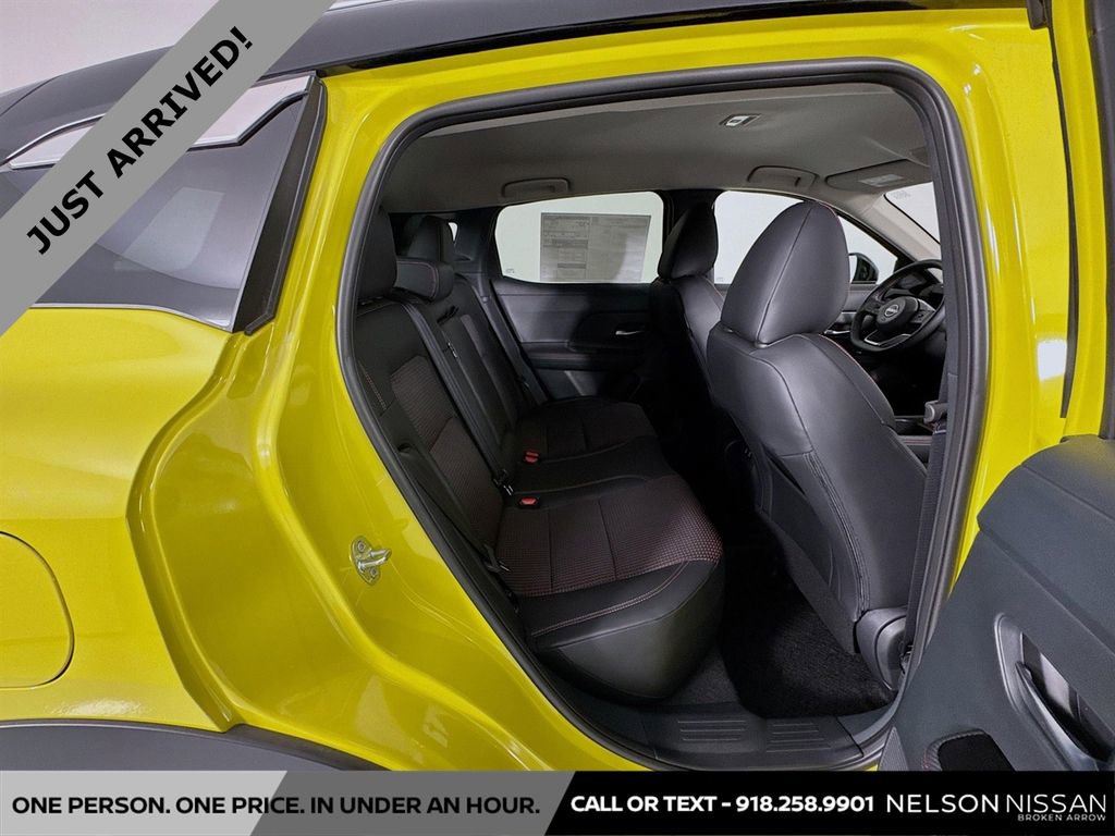 Certified 2025 Nissan Kicks SR image 26