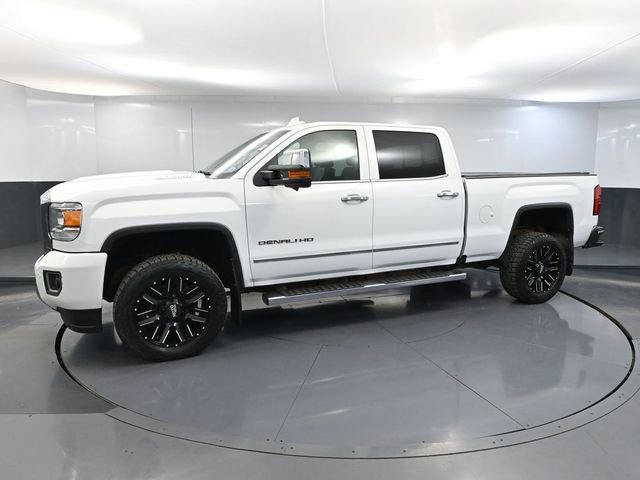Used 2017 GMC Sierra 2500 Denali AWD/4WD image 11