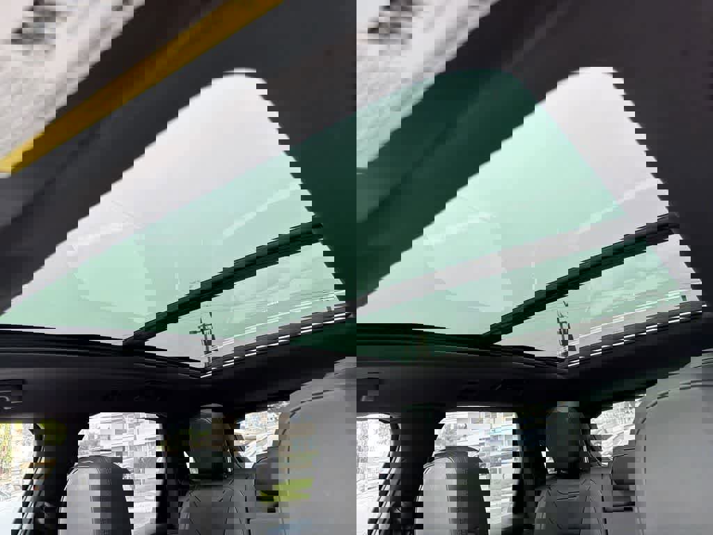 Used 2019 Porsche Cayenne S image 10