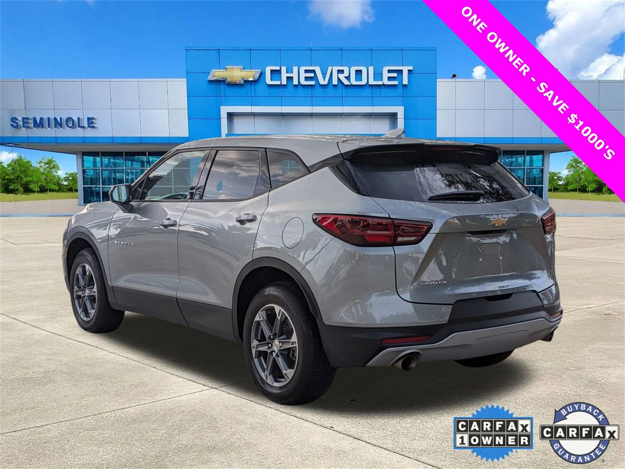 Used 2025 Chevrolet Blazer LT image 3