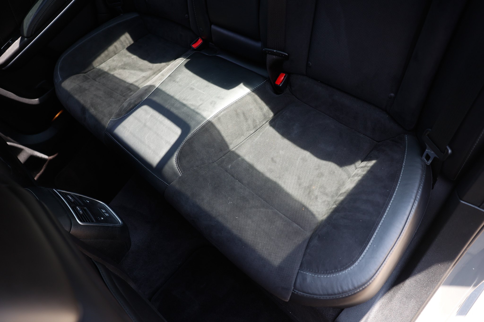 Used 2018 Dodge Charger R/T Scat Pack RWD image 15