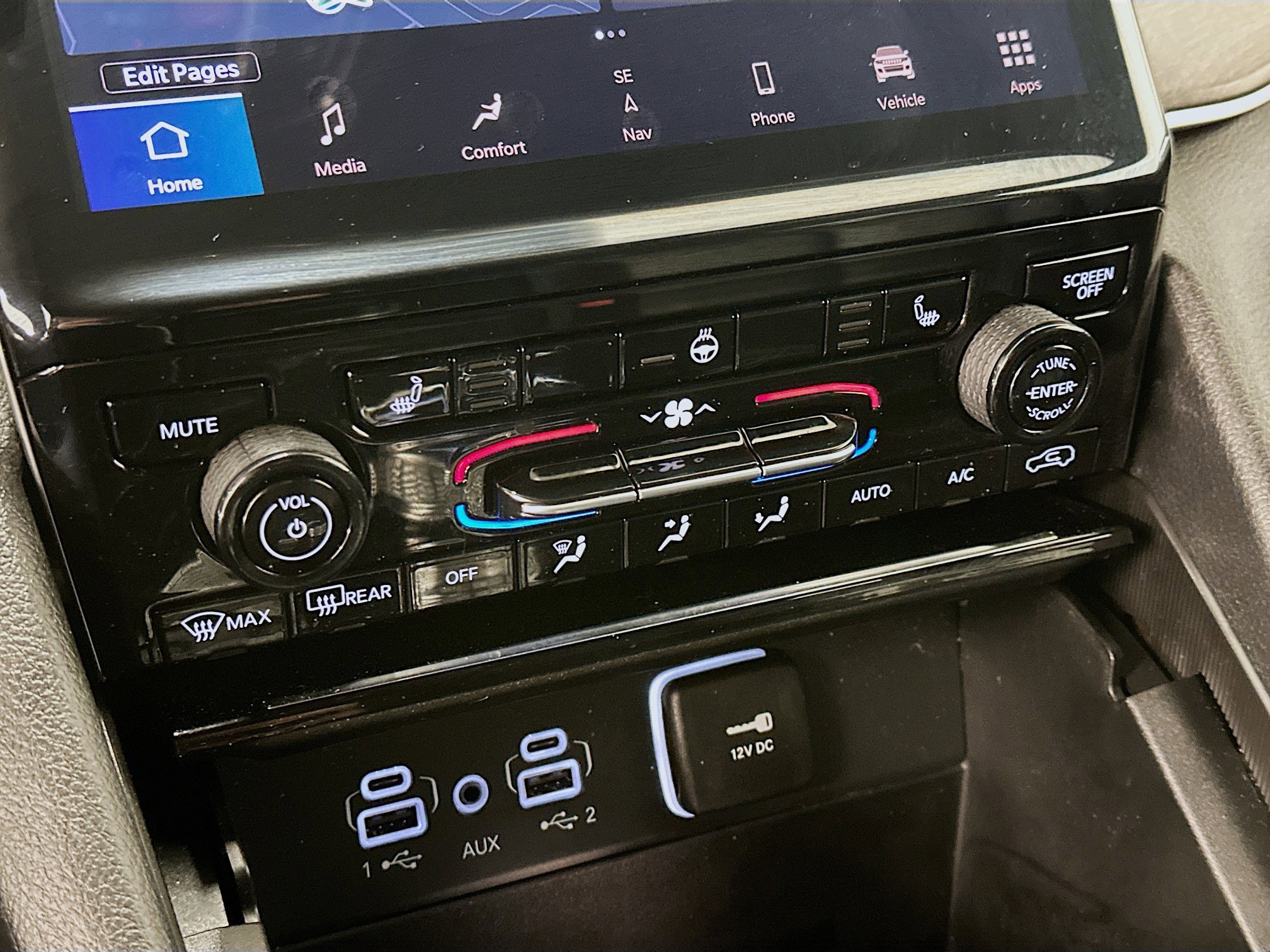 Used 2024 Jeep Grand Cherokee Limited 4xe w/ Trailer Tow Package AWD/4WD image 24