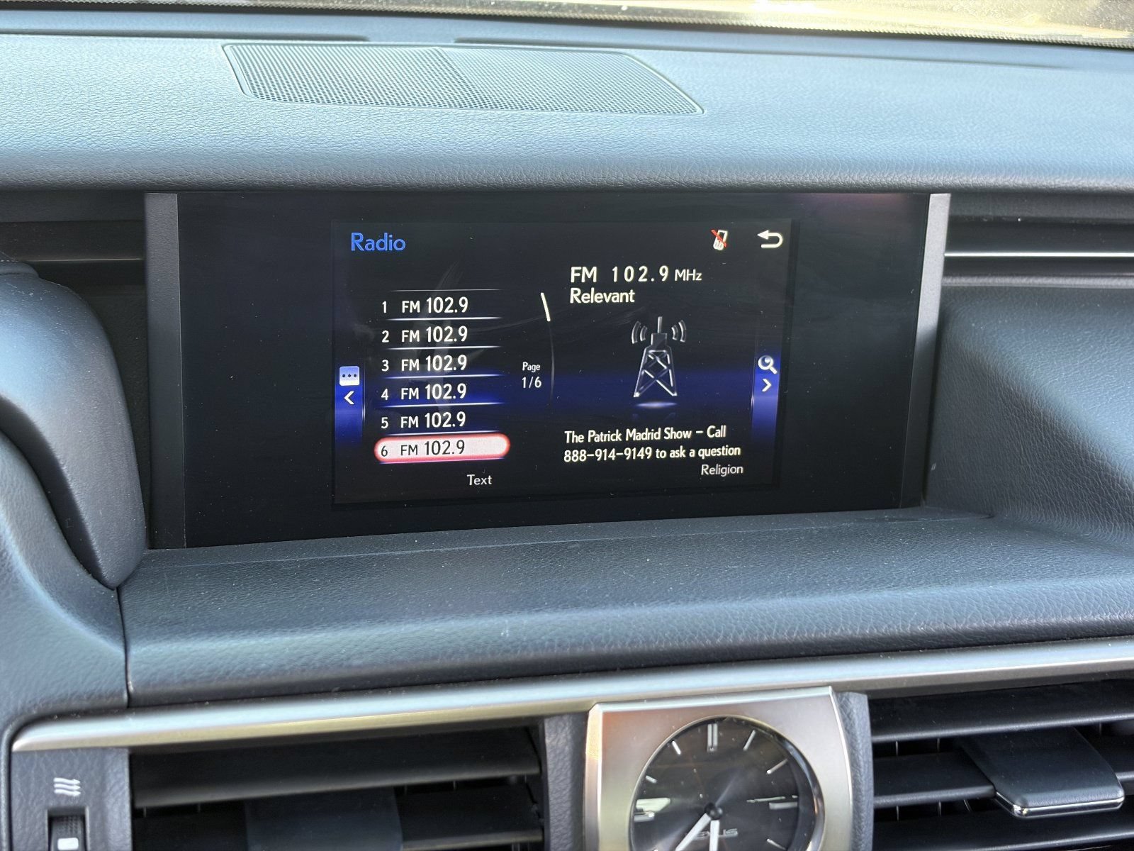 Used 2020 Lexus IS 300 RWD image 27
