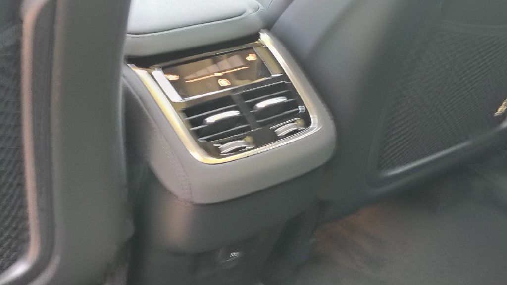 New 2026 Volvo XC90 B6 Plus AWD/4WD image 31