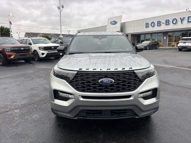 Certified 2024 Ford Explorer ST-Line w/ Class IV Trailer Tow Package AWD/4WD image 2