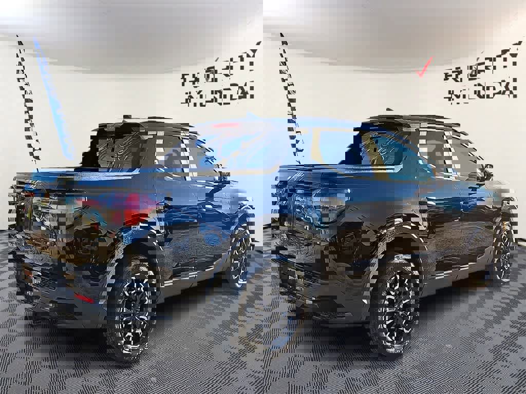 Used 2022 Hyundai Santa Cruz SEL w/ Activity Package image 4