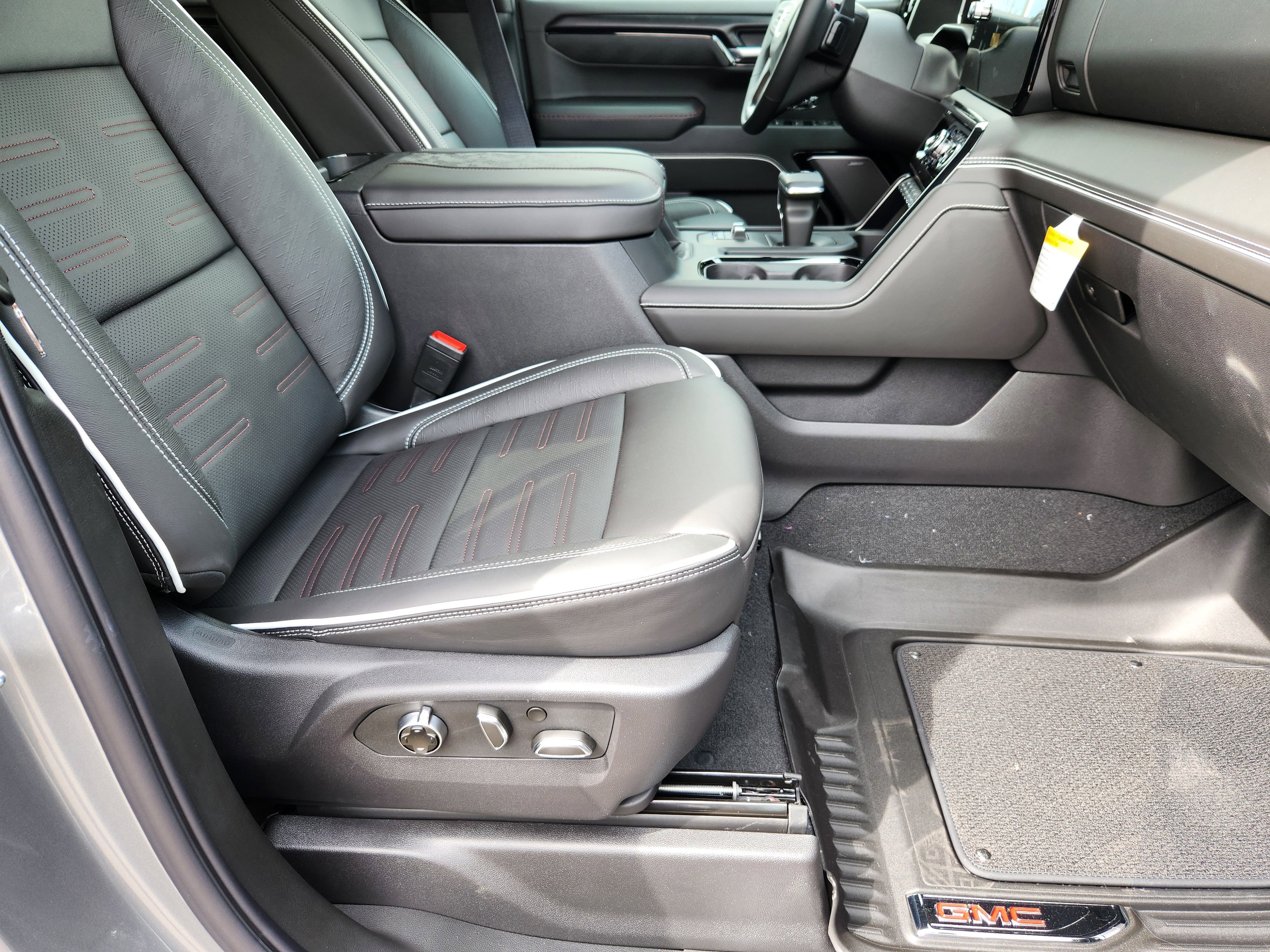 New 2026 GMC Sierra 1500 AT4X image 18