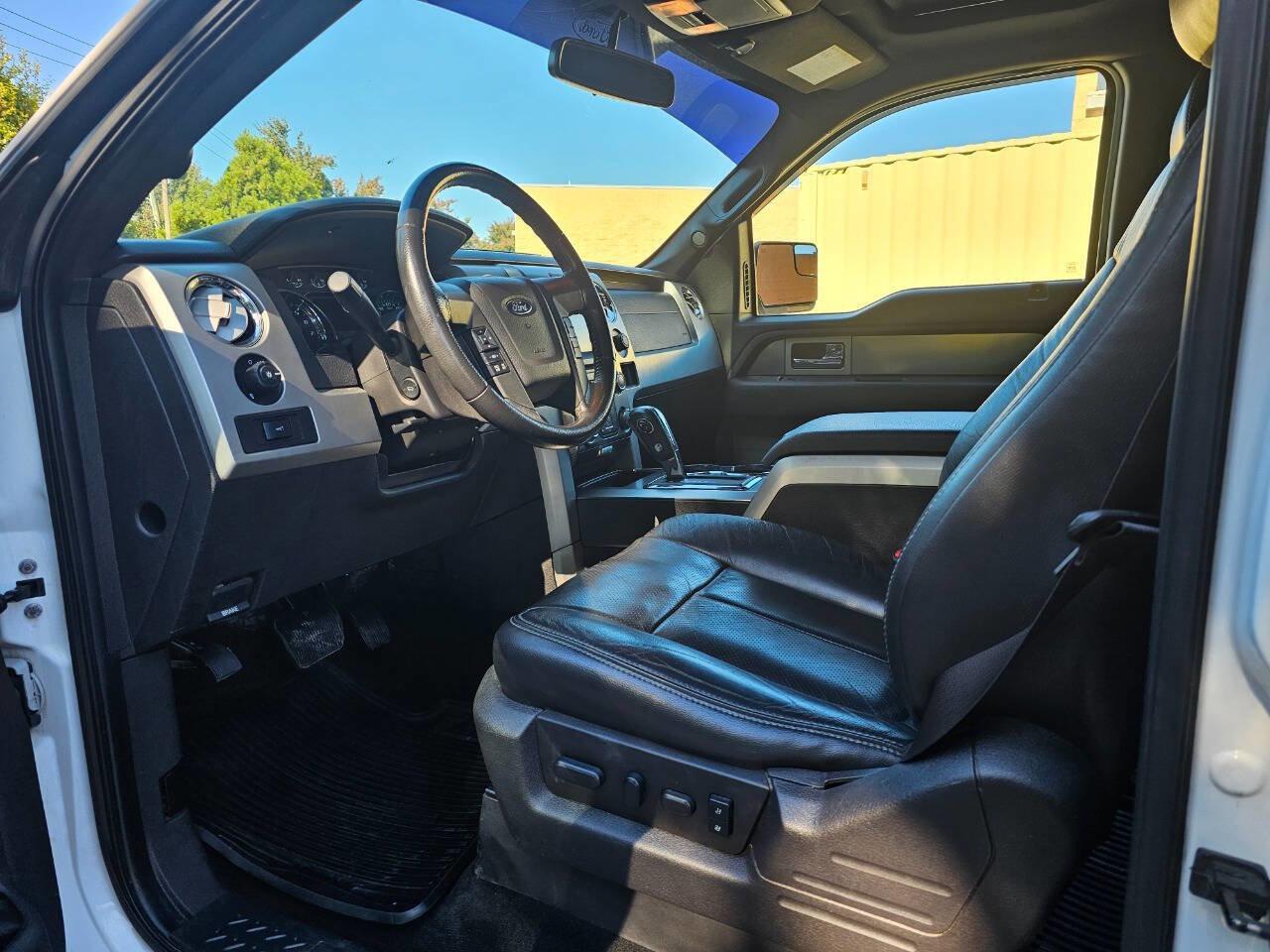 Used 2013 Ford F150 FX4 w/ Luxury Equipment Group AWD/4WD image 14