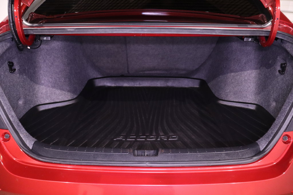 Used 2018 Honda Accord EX-L image 35