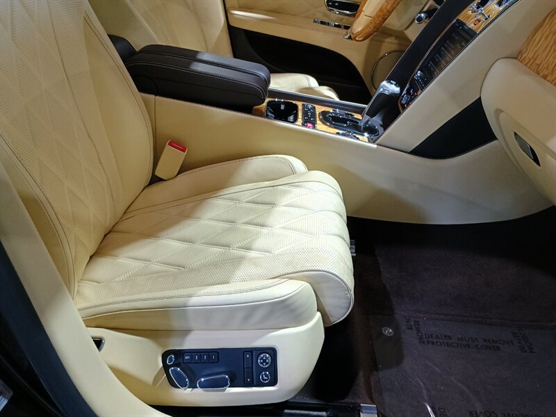 Used 2016 Bentley Flying Spur V8 AWD/4WD image 37