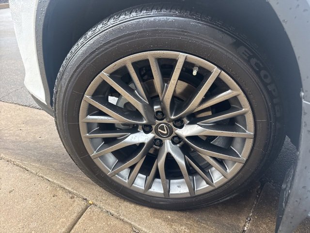 Used 2022 Lexus RX 450h F Sport image 11