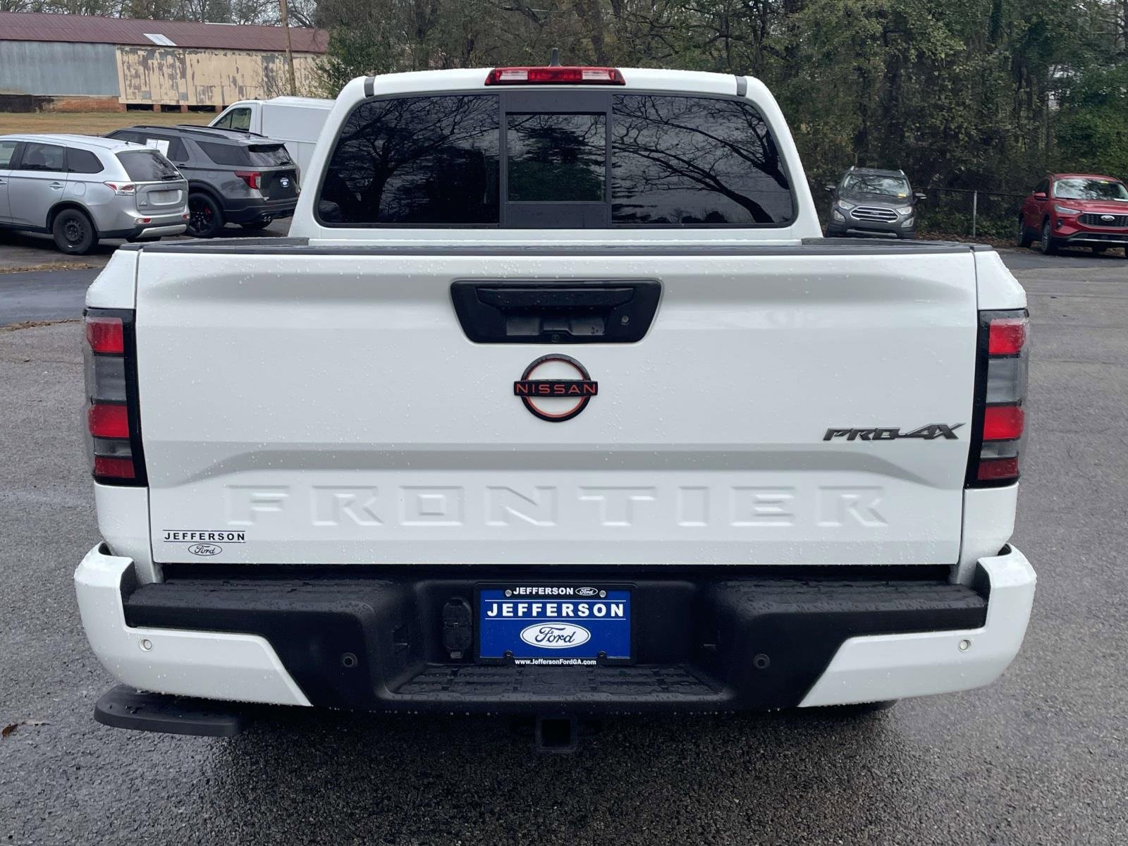 Used 2022 Nissan Frontier PRO-4X image 6