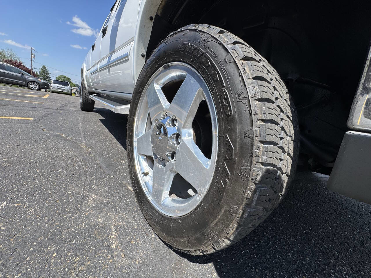 Used 2005 Chevrolet Silverado 2500 LT w/ Skid Plate Package AWD/4WD image 10