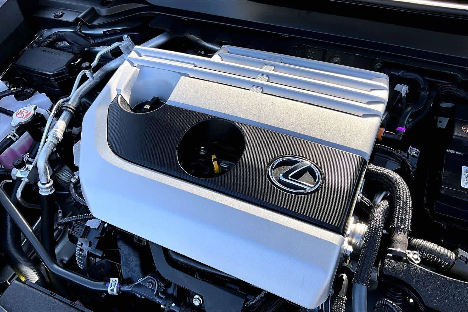 Used 2020 Lexus UX 200 w/ Premium Package image 31