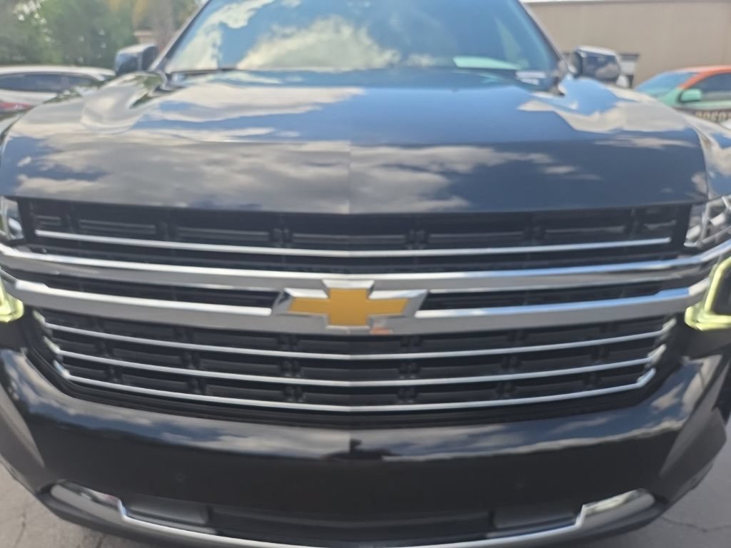 Used 2024 Chevrolet Tahoe LT RWD image 9
