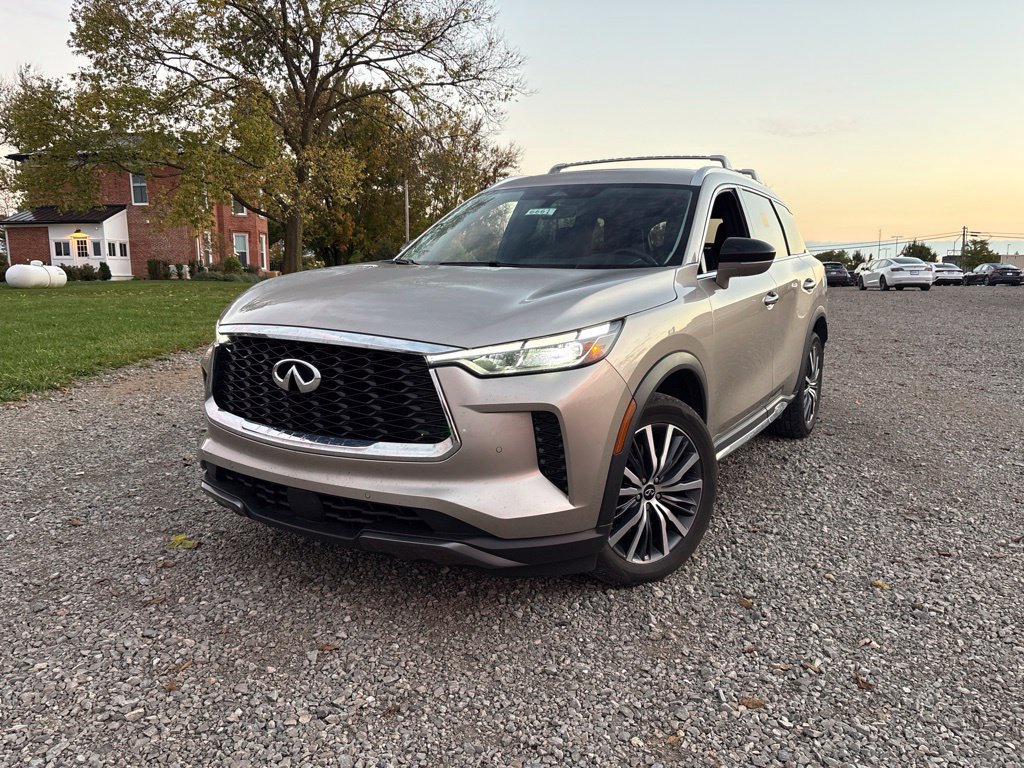 Used 2023 INFINITI QX60 Sensory w/ Cargo Package