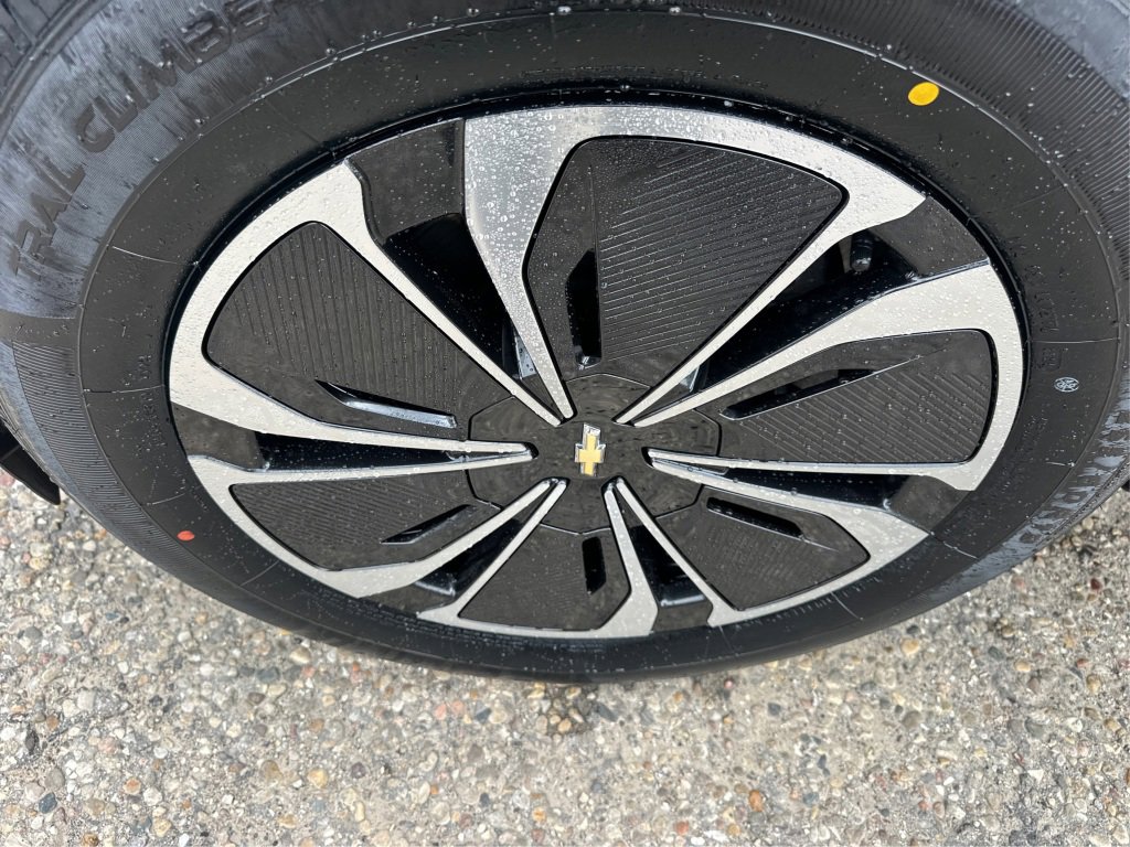 Used 2025 Chevrolet Blazer EV LT image 19