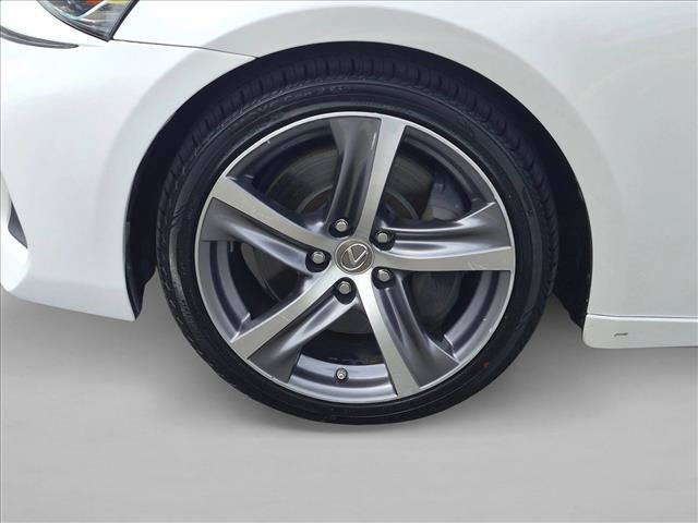 Used 2018 Lexus IS 300 AWD w/ Comfort Package image 22