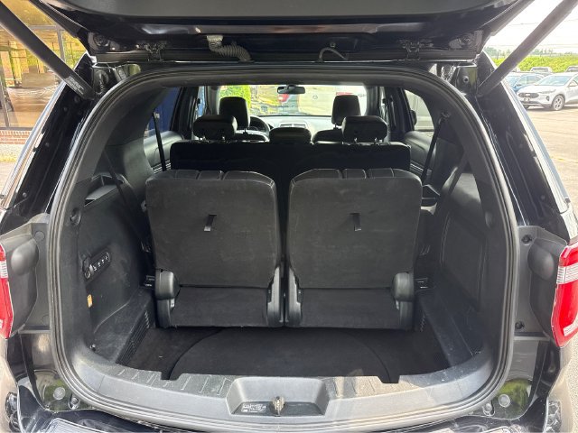 Certified 2018 Ford Explorer Limited w/ Equipment Group 301A AWD/4WD image 15