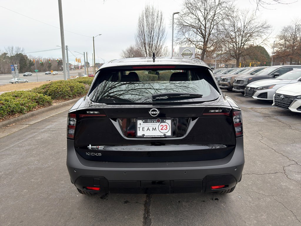 New 2026 Nissan Kicks S image 6
