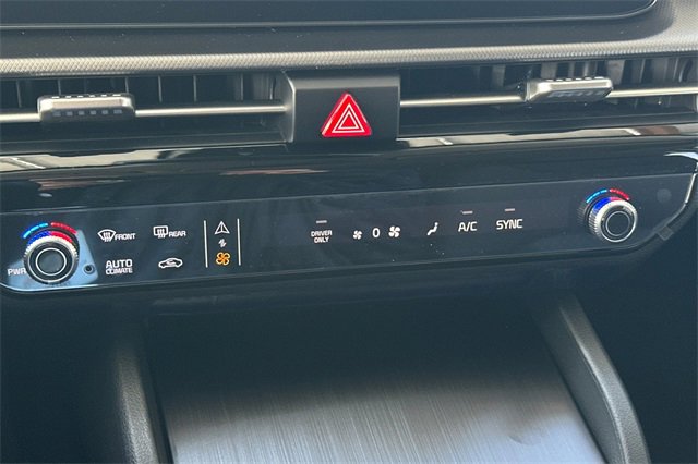 New 2026 Kia Sportage LX image 24