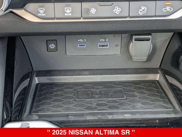 New 2025 Nissan Altima 2.5 SR w/ SR Premium Package FWD image 21