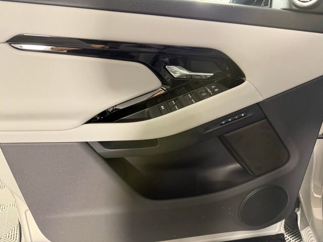New 2026 Land Rover Range Rover Evoque S image 14