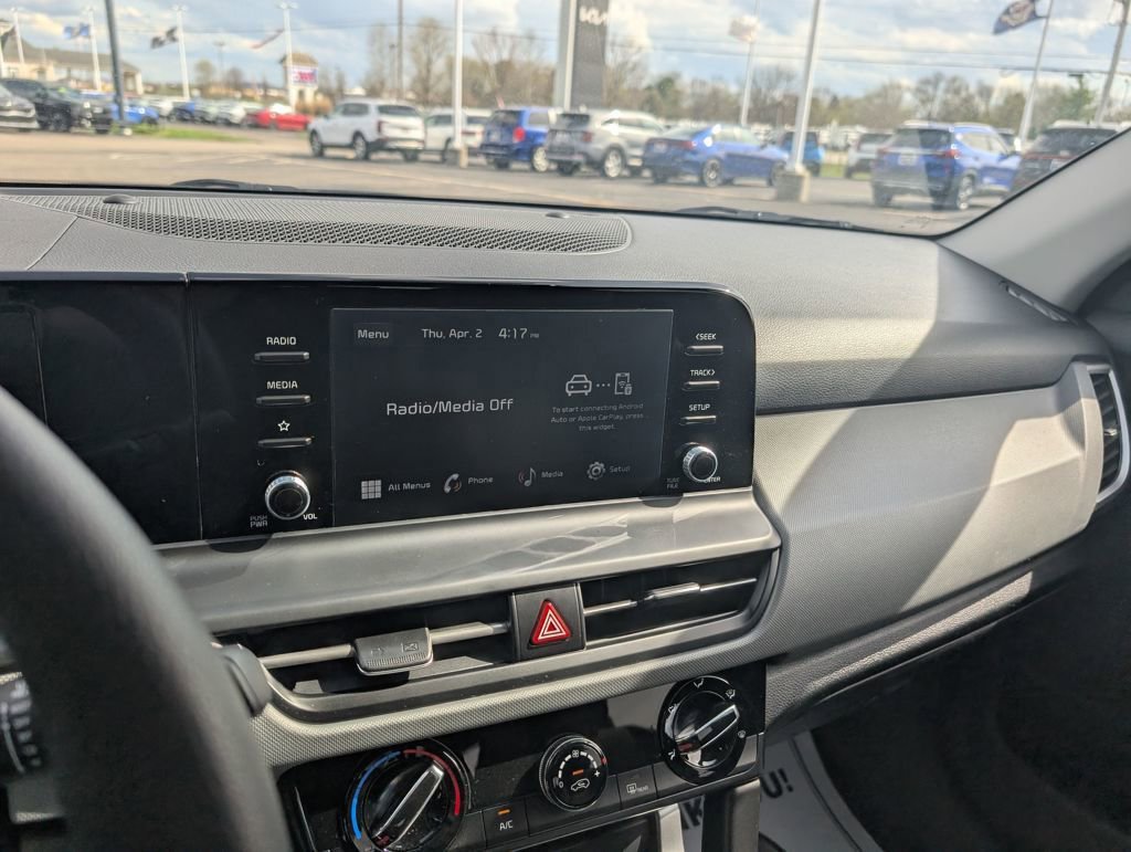 Used 2025 Kia Seltos LX image 21