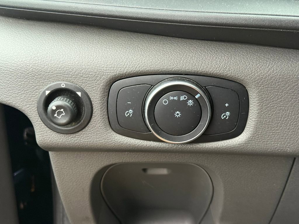 Used 2020 Ford Transit 250 Low Roof image 23