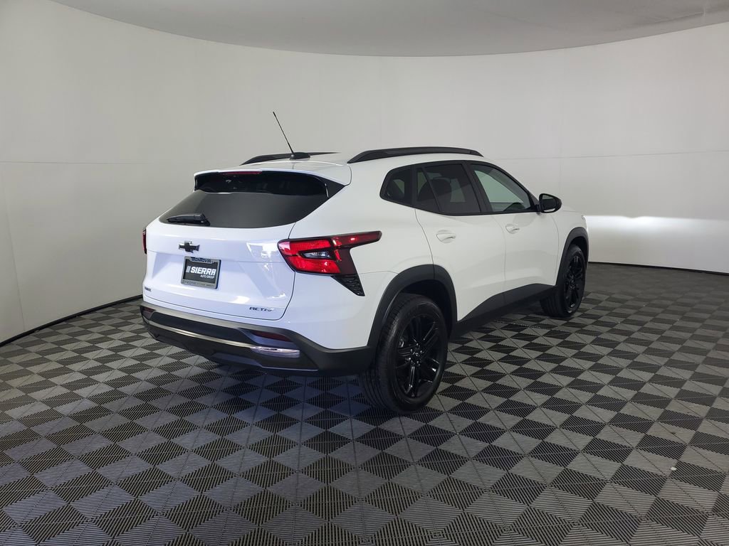New 2026 Chevrolet Trax ACTIV image 4