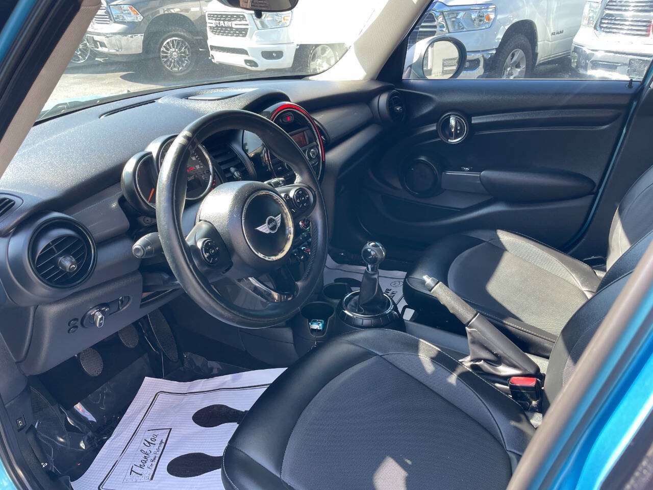 Used 2015 MINI Cooper 4-Door Hardtop FWD image 10