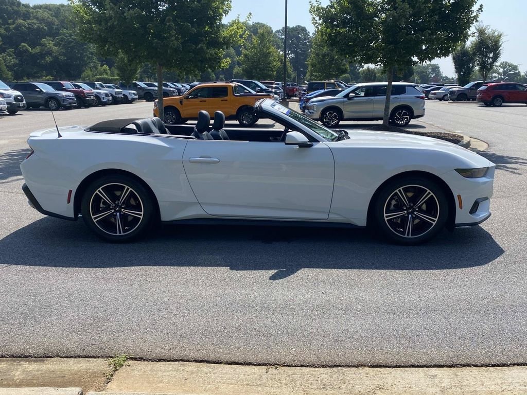 Certified 2025 Ford Mustang Premium RWD image 2