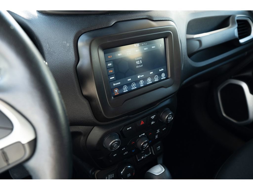 Used 2021 Jeep Renegade Latitude w/ Convenience Group image 21