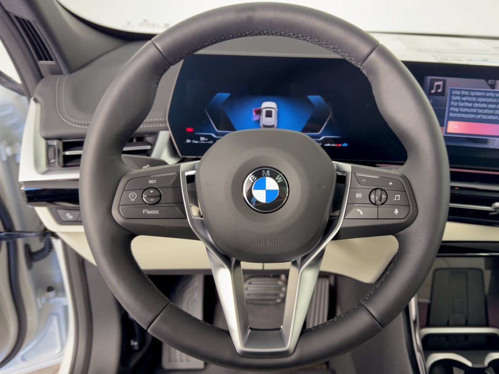 New 2027 BMW X1 xDrive28i AWD/4WD image 10