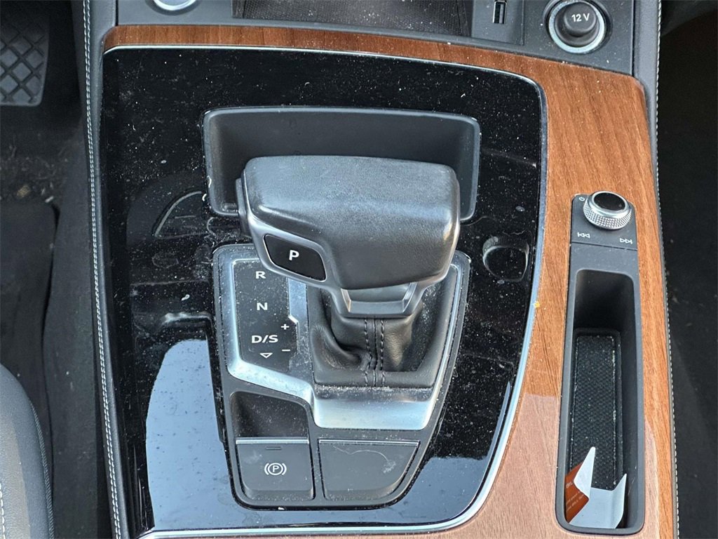 Used 2022 Audi Q5 2.0T Premium Plus w/ Premium Plus Package image 19