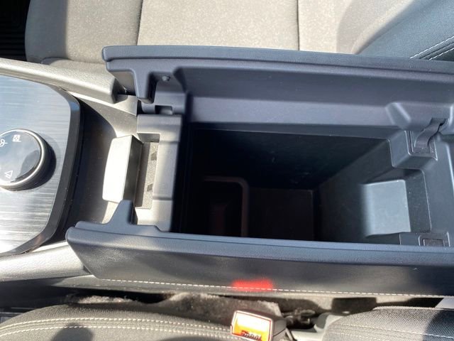 Used 2023 Nissan Rogue S image 13