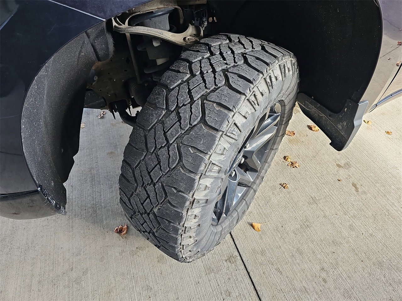 Used 2022 Chevrolet Silverado 1500 LT Trail Boss image 32