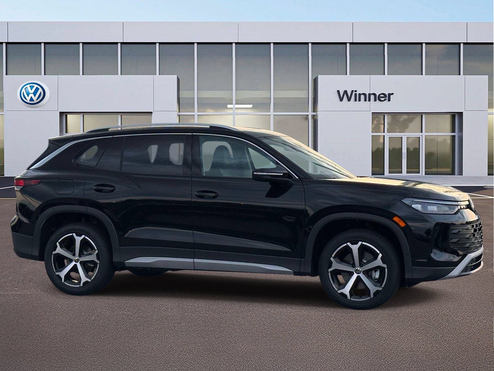 New 2026 Volkswagen Tiguan SE AWD/4WD image 6