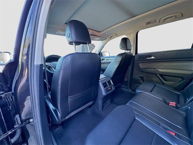Used 2021 Volkswagen Atlas SE w/ Panoramic Sunroof Package image 23